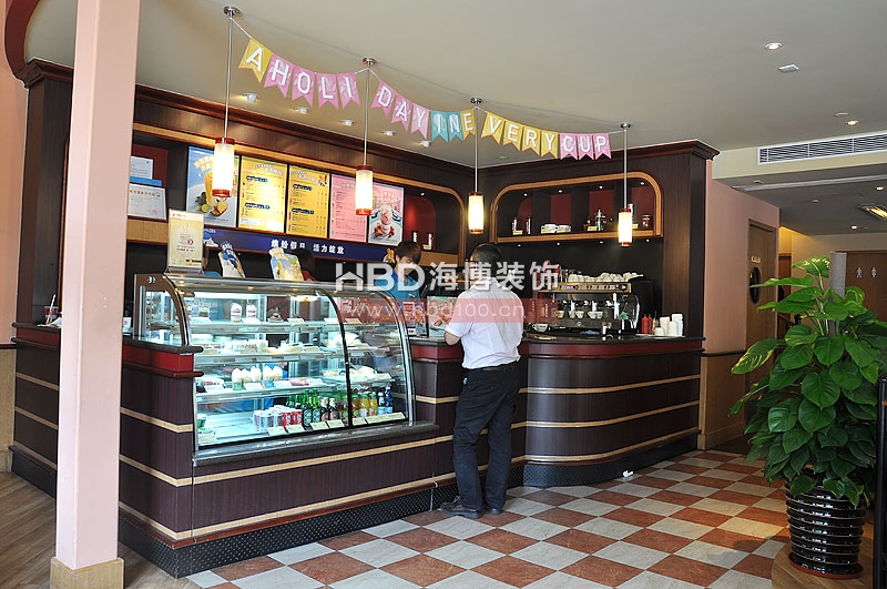 咖啡廳裝修設(shè)計,廣州裝修設(shè)計公司.jpg 咖啡廳裝修設(shè)計,廣州裝修設(shè)計公司.jpg