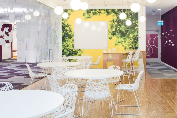 skype辦公室裝修設(shè)計(jì).jpg skype辦公室裝修設(shè)計(jì).jpg