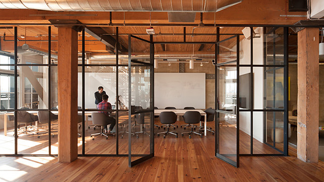 廠房改造辦公室裝修設(shè)計.jpg 廠房改造辦公室裝修設(shè)計.jpg