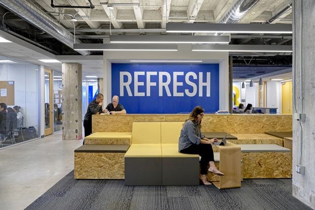 創(chuàng)意辦公室裝修設(shè)計(jì).jpg 創(chuàng)意辦公室裝修設(shè)計(jì).jpg