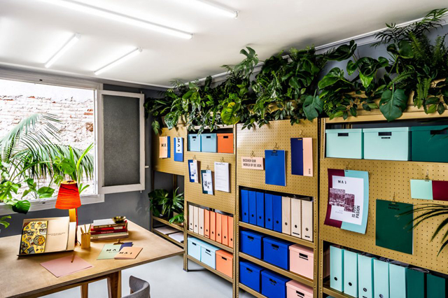 創(chuàng)意辦公室裝修設(shè)計(jì).jpg 創(chuàng)意辦公室裝修設(shè)計(jì).jpg